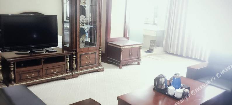 埃敏商务宾馆(国际大巴扎二道桥地铁站店)图片