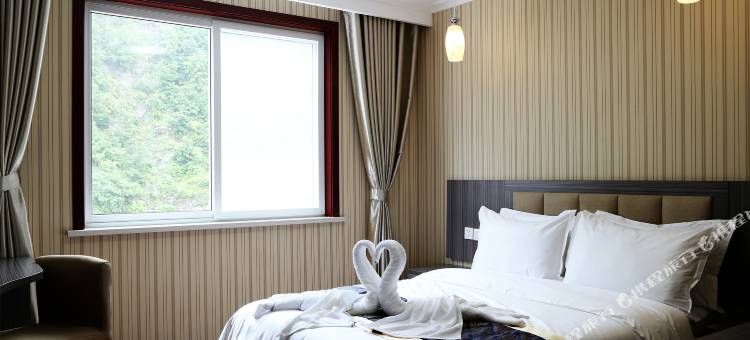 栾川城筑洢水源宾馆图片