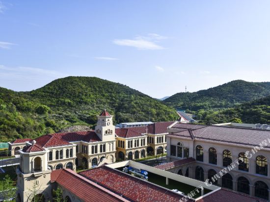 您的位置: 首页 酒店预订 象山酒店 > 宁波工人疗养院(半边山度假店)