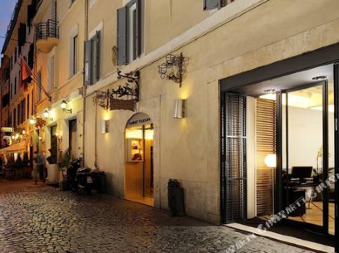 馬里奧德菲奧裏37酒店