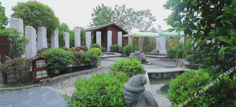 阜阳火车站欢乐城酒店图片