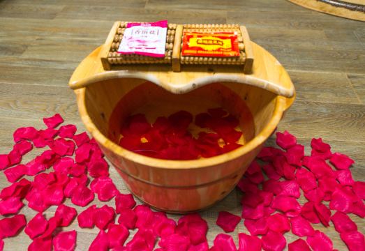 Aisiting Hotel Hotel Overview