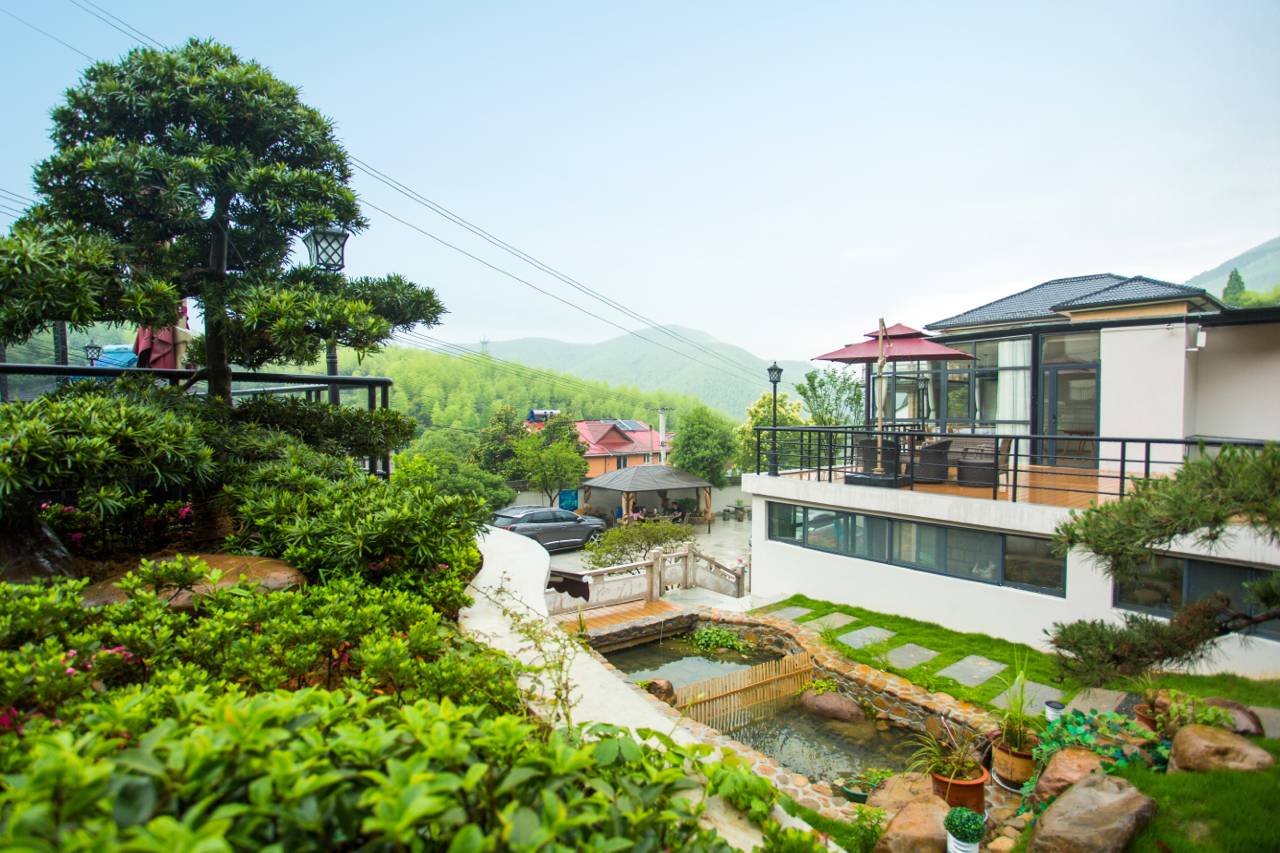 花筑悦·莫干山云迹坡温泉美墅(后坞换乘中心店)图片