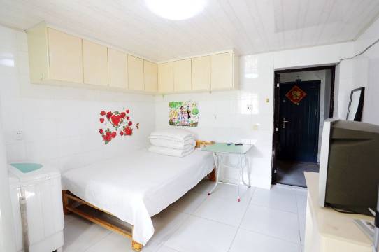 瑞瑞民宿(南京龙眠大道地铁站店)