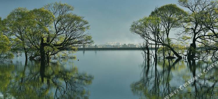 鹤庆出山小住民宿图片