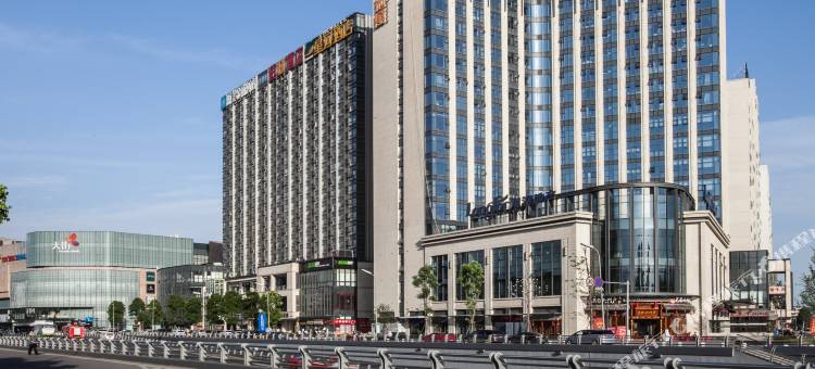 向往逸居酒店(四川省妇幼保健院店)图片