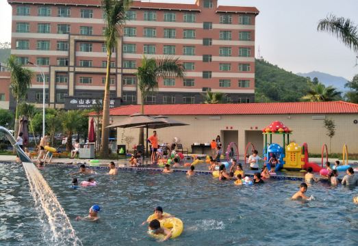 Landscape Holiday Hotel Hotel Overview