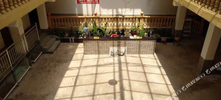 普者黑彩汕塔客栈图片