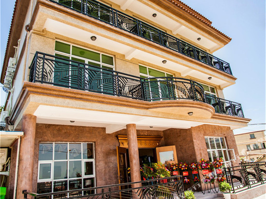 嵊泗南沙滩南珍山庄