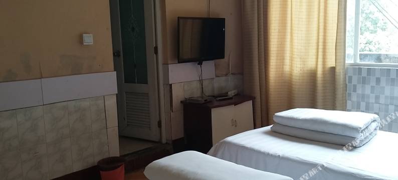 通发宾馆(西昌站店)图片