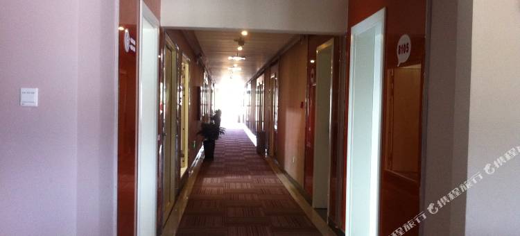 四季鑫隆酒店(鹤壁黄河路店)图片