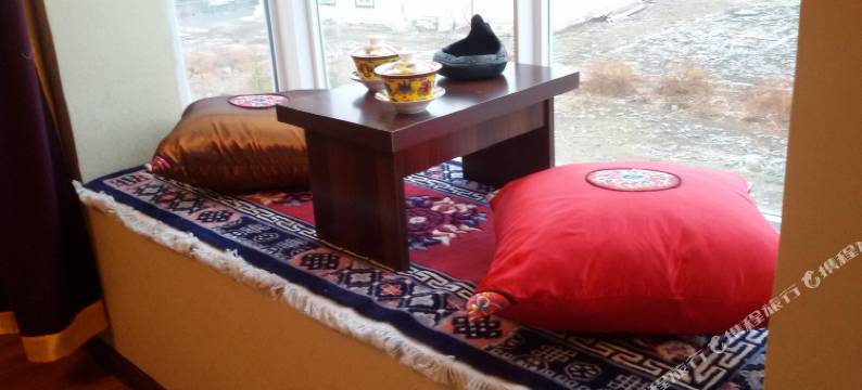 香格里拉乐庄林卡客栈(独克宗古城店)图片