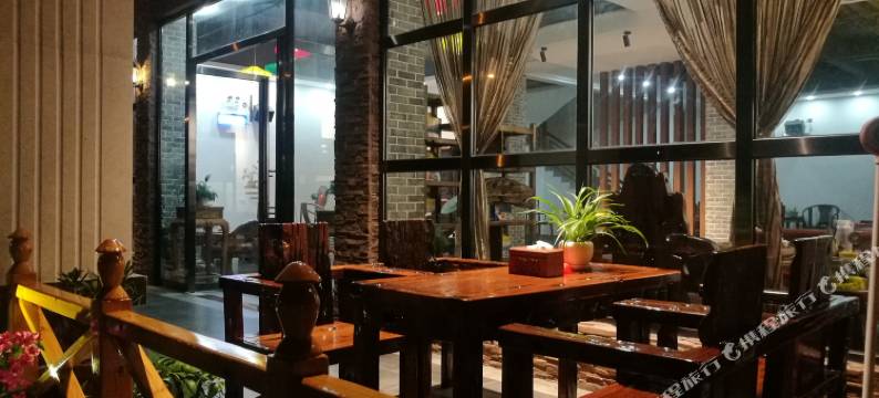 万尾金滩京汇酒店(京岛旅游景区店)图片