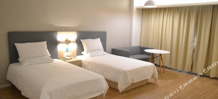 金太阳酒店(琼海步行街店)图片