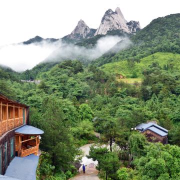 天柱山卧龙山庄(大龙窝索道店)图片