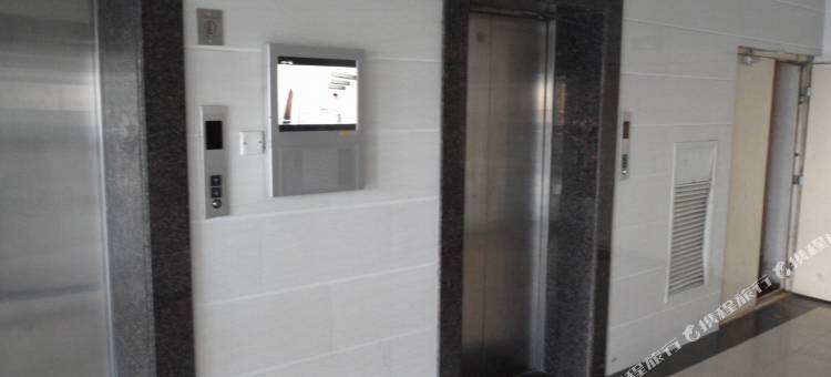 小河日租公寓(沈阳浑南店)图片