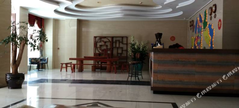 雅宜连锁酒店(盘州店)图片