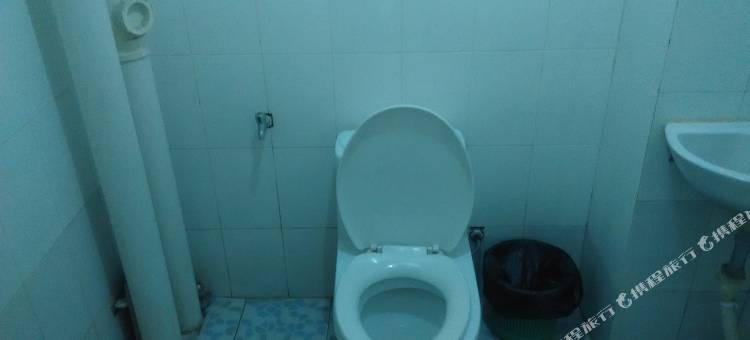 红苹果短租公寓(保定那约店)图片