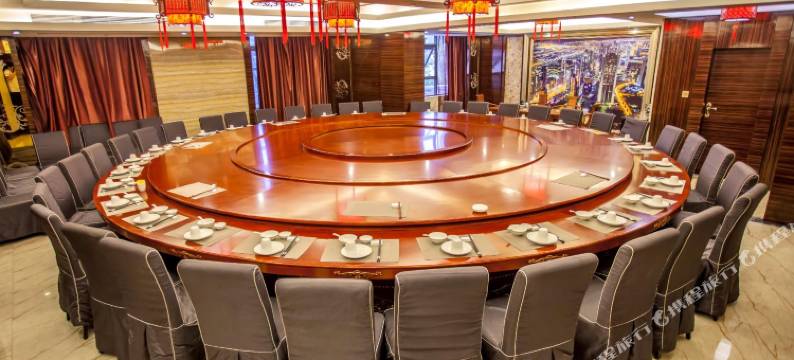 湛江富登大酒店(爱琴海购物广场湛江站店)图片