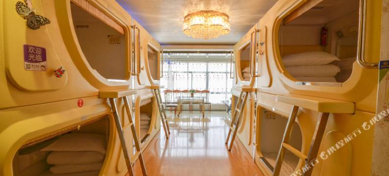 西宁尚佳太空舱宾馆图片