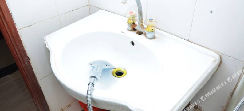 德阳卧龙招待所图片