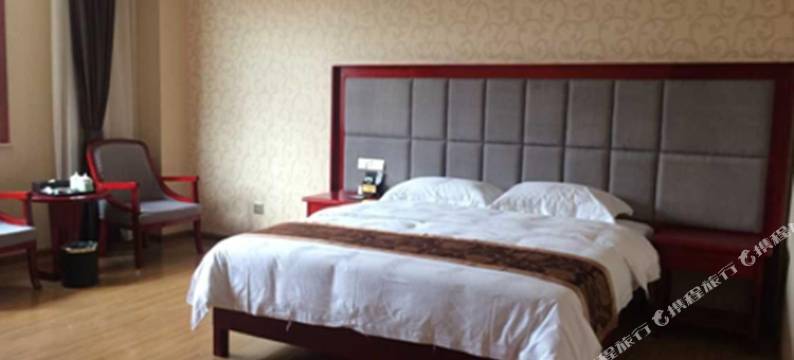 盈江明珠之星酒店图片