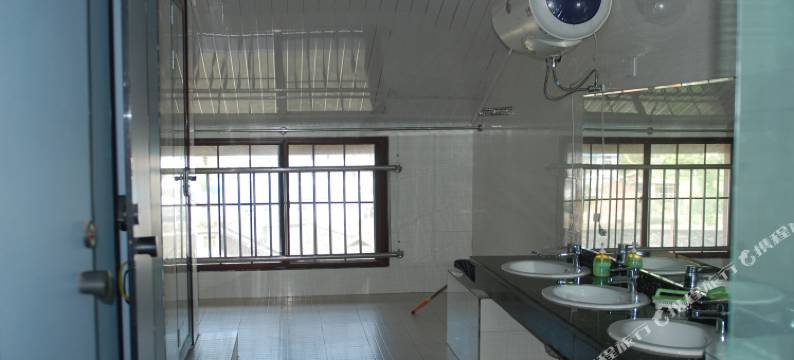 剑阁剑门里一隅茶宿图片