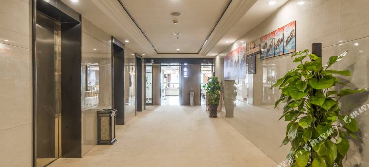 重庆斯维登服务公寓(北环冉家坝石子山公园)图片