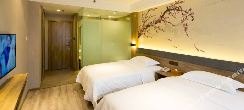 安逸大酒店(成都宽窄巷子人民公园地铁店)图片