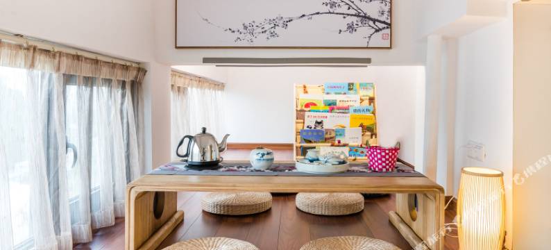 广州北京国贸投影智能民宿(4号店)图片