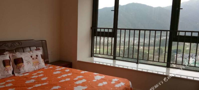 珠海情侣路歌剧院旁3房东南向壮阔海景居公寓(朝阳路分店)图片