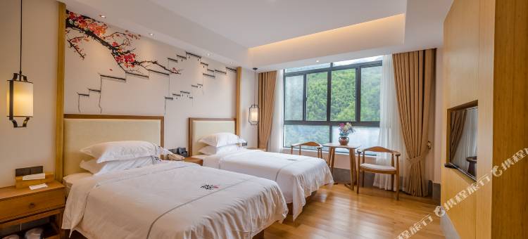 花筑·抚羽山居(黄山宏村景区黄山景区换乘中心店)图片