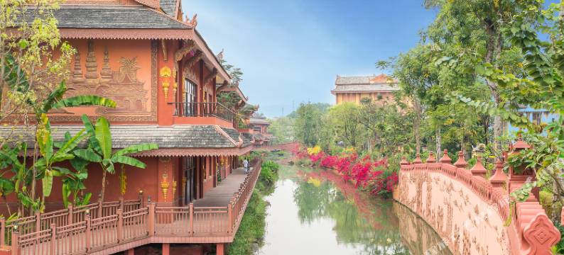 西双版纳景洪美度大酒店(热带花卉园傣乡水城店)图片