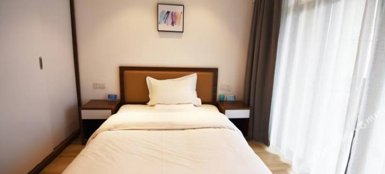 Xbed互联网民宿(贵阳贵安数字经济产业园店)图片