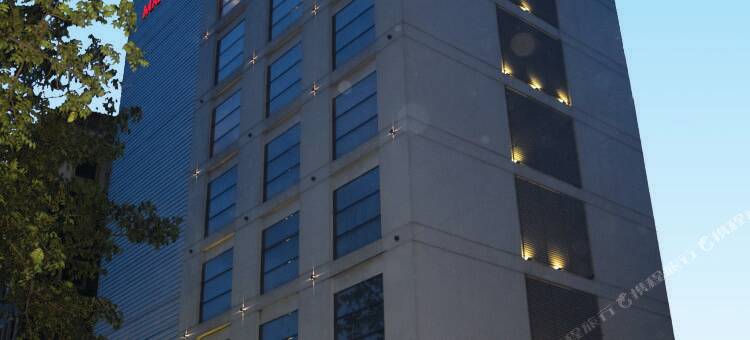 Best Western Plus Maple Leaf图片