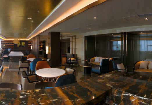 Huayang International HotelHotel Overview