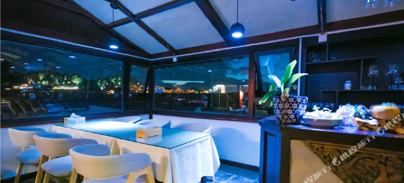 锦时·胭雨桃花雪山观景客栈(古城四方街店)图片