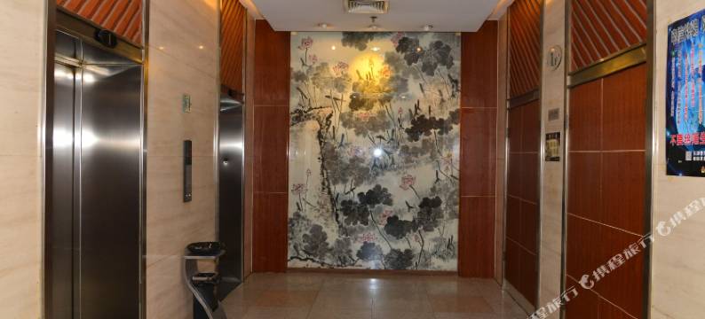 天津夏日荷花鼓楼酒店图片