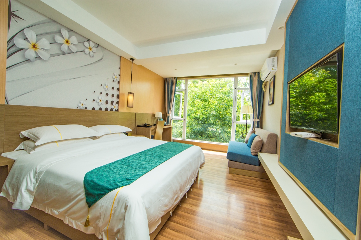 Sinan Zhuyuan Hotel Over view