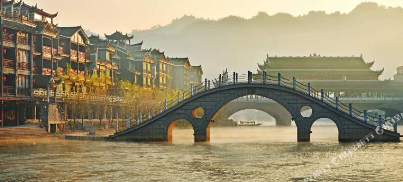 星满居民宿(凤凰古城虹桥店)图片