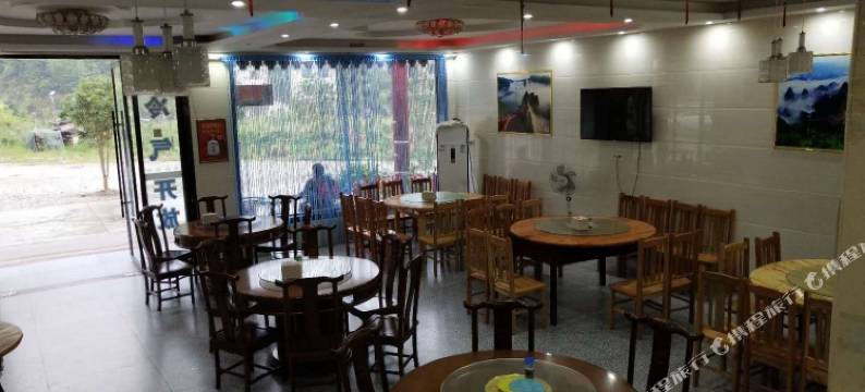 新宁菁菁酒店图片