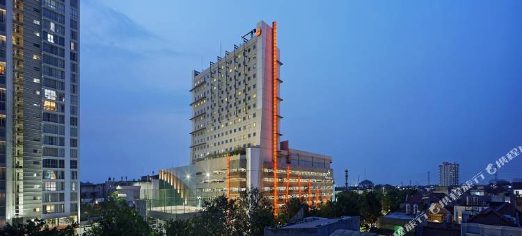 雅加达椰风伽德哈里斯酒店及会议中心(Harris Hotel and Conventions Kelapa Gading Jakarta)图片