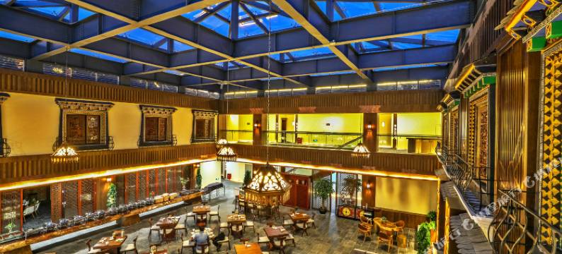 香格里拉第5颗陨石·光年酒店(独克宗古城店)图片