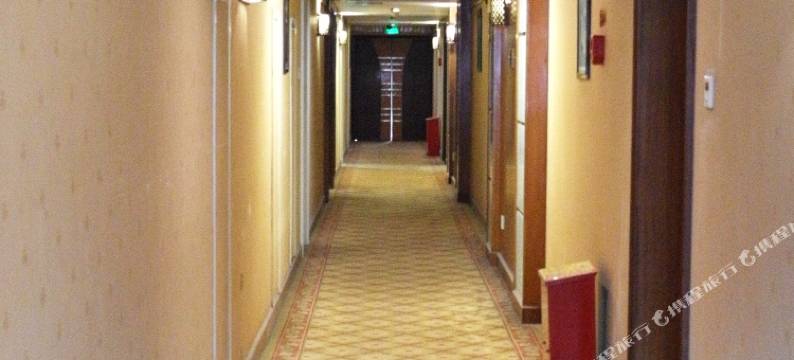 重庆凤凰佳居酒店图片