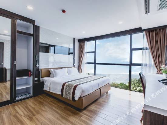 黃金仲天海灘酒店