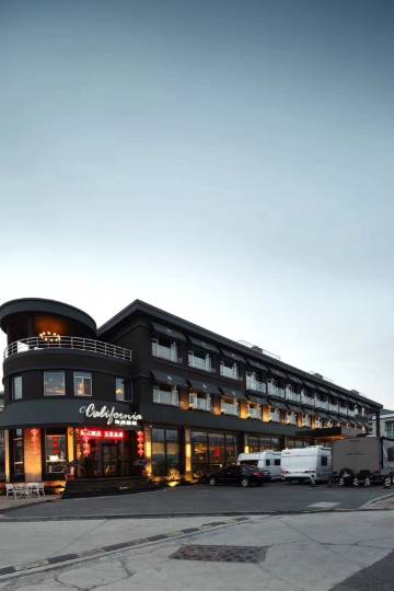 加州酒店(大连老虎滩海洋公园店)