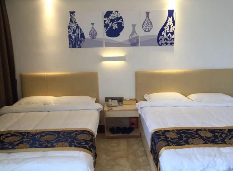 Yizhisi Theme Hotel Hotel Rates And Room Booking Tripcom - 
