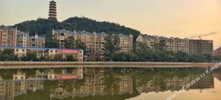 蓝鸥酒店(定南南站龙神湖店)图片