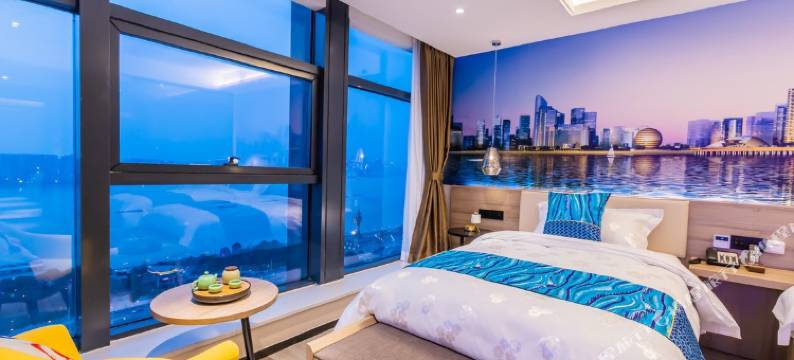 杭州轻尘漫居酒店(星光大道店)图片