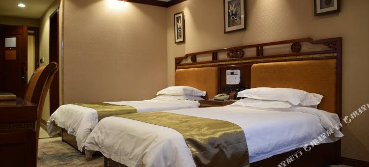 石渠香德尼玛大酒店图片